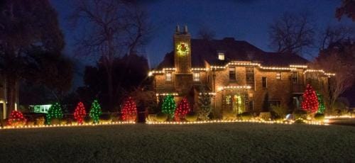 Roofline and yard holiday lighting, neighborhood Christmas light installation near Cameron Park